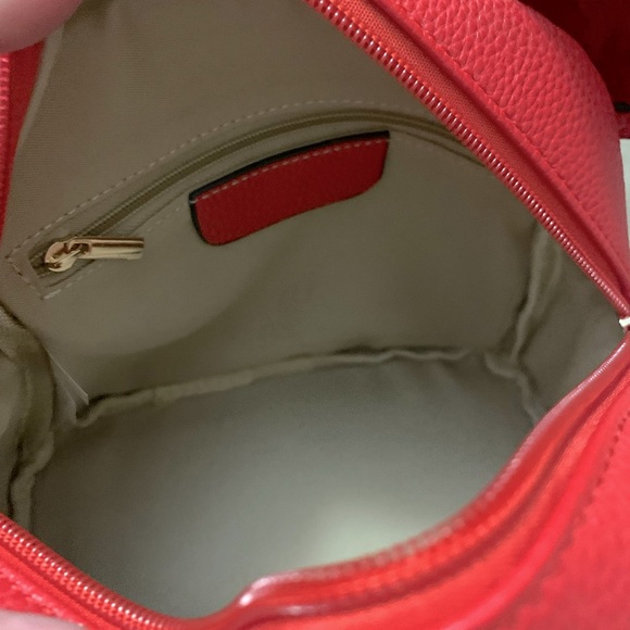 Minnie Mouse Red Sequins Teen Crossbody Purse - Picture 4 of 7